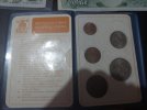 ELIZABETH 2-DECIMAL COINS FOLDER-INSIDE-1971.jpg ELIZABETH 2-DECIMAL COINS FOLDER-INSIDE-1971.jpg