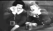 oliver-hardy-stan-laurel (1)pppp.gif